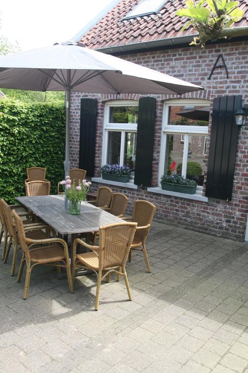 Erfgoedlogies D'Ouffenhoff Hotel Baarlo  Room photo